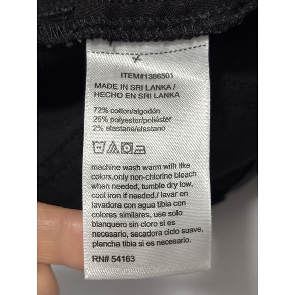 DKNY Jeans Women's 10 Black Denim Shorts Normcore Capsule Everyday Essential - Picture 4 of 7